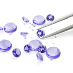 SIAMITE COLOR AMETISTA VIOLA-BLU, TAGLIO BRILLANTE